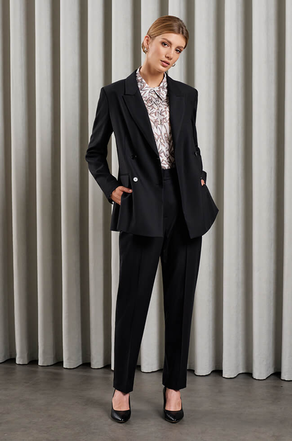 3988 Брюки женские (черный)