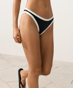 OYSHO Классические трусики-бикини с контрастной отделкой, черный