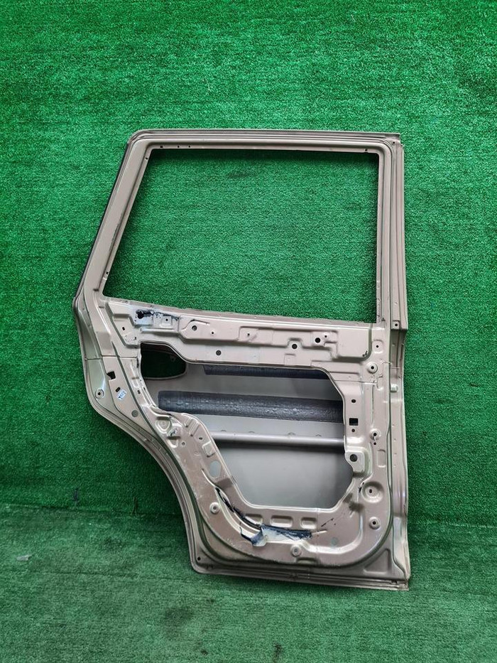 Дверь задняя левая Hyundai Santa Fe 1 (2000-2012)