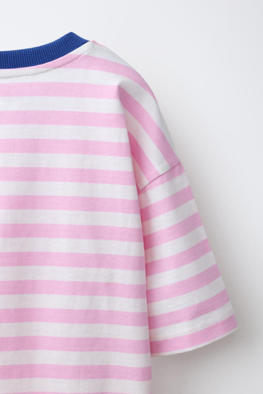 ZARA ФУТБОЛКА HEAVY WEIGHT В ПОЛОСКУ, РОЗОВЫЙ/БЕЛЫЙ
