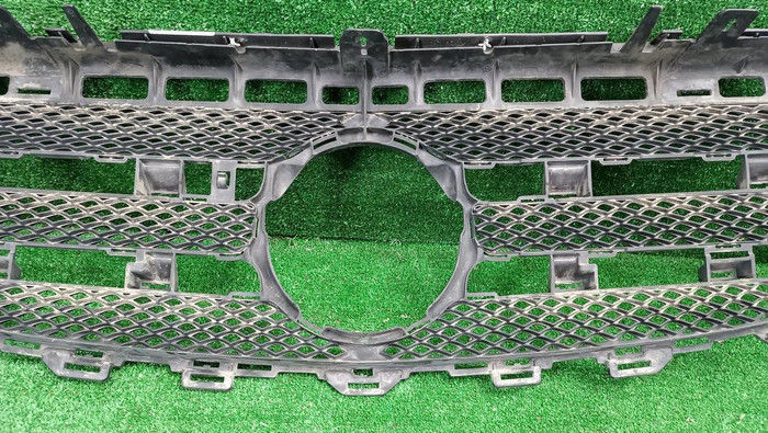 Решетка радиатора Mercedes E W213 (2016-2021)