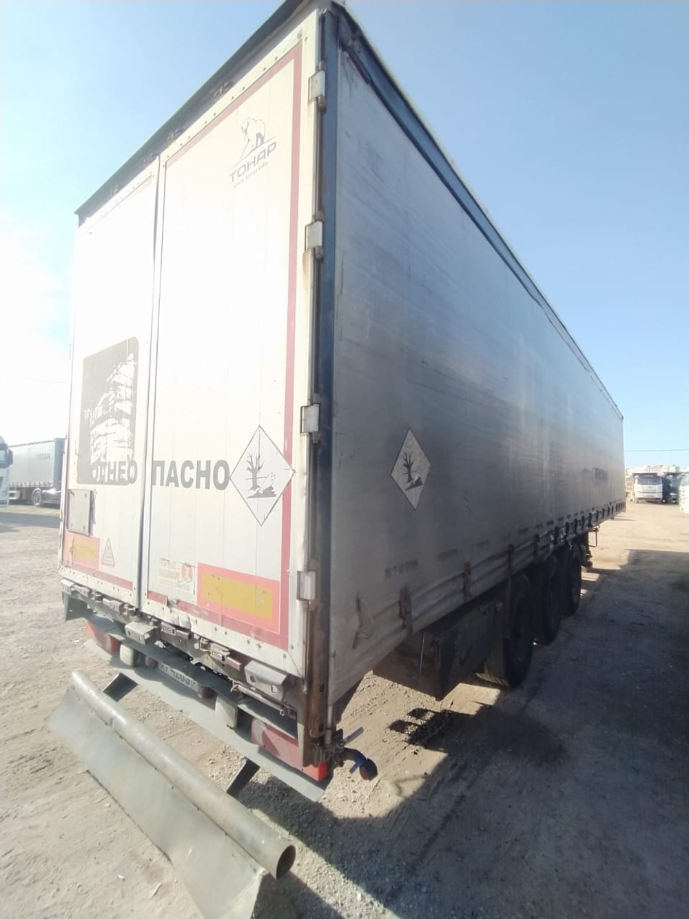 Тонар 9746* Полуприцеп шторный 97461