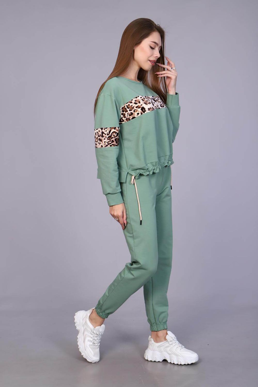 Талас - костюм оливковый Iv-capriz