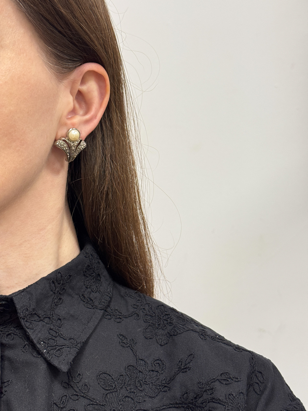 Серьги с «жемчугом» Avon
