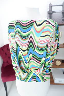 Футболка яркая 44 размер