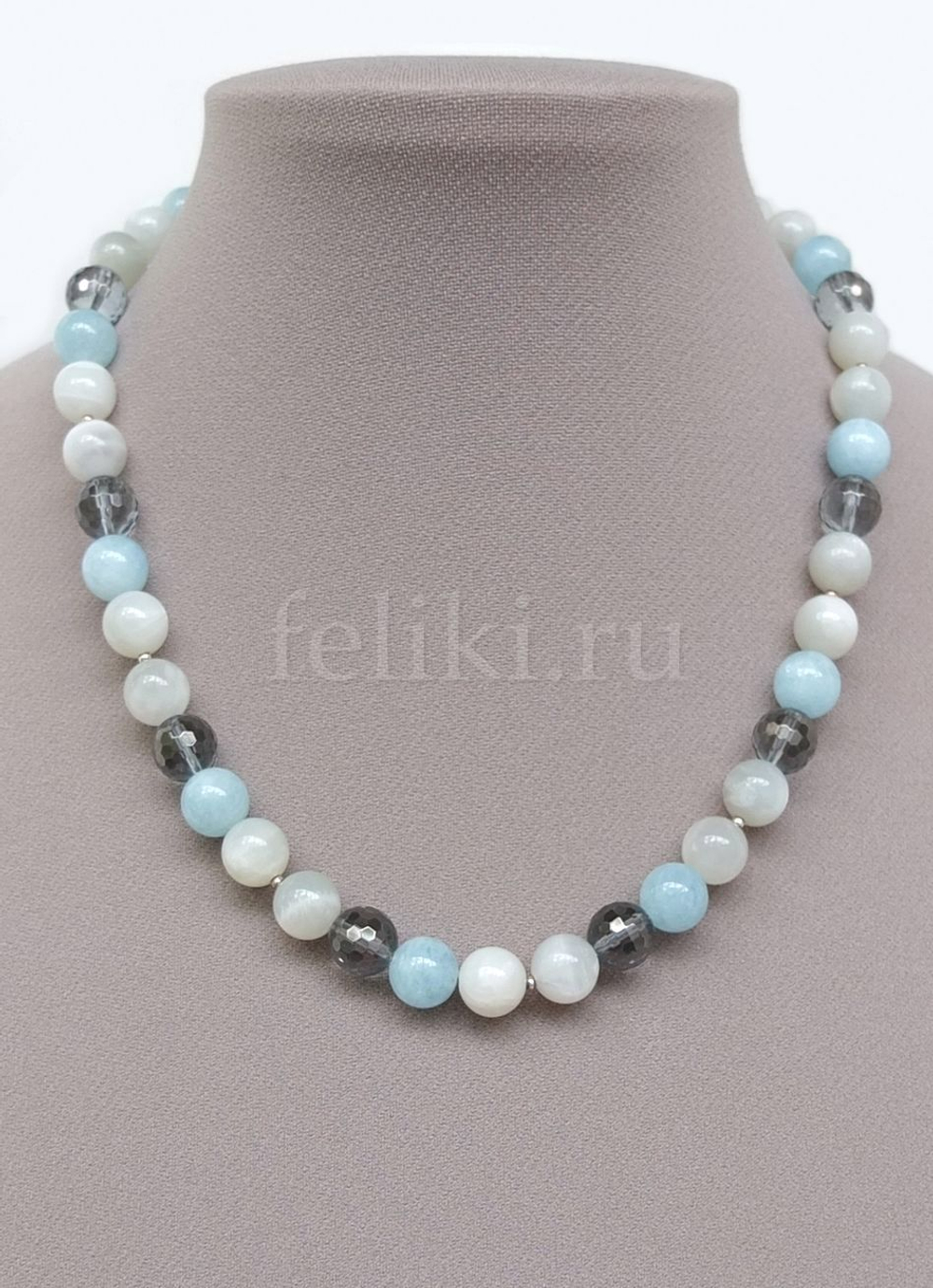 бусы из аквамарина и лунника Элегия  а-0271