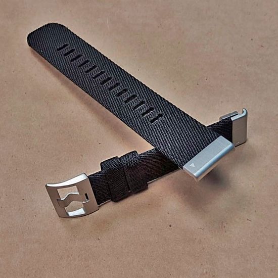 Ремешок нейлоновый 22 мм жакардовое плетение для Garmin MARQ / Epix / Fenix (47 мм) (Черный, серебристый)