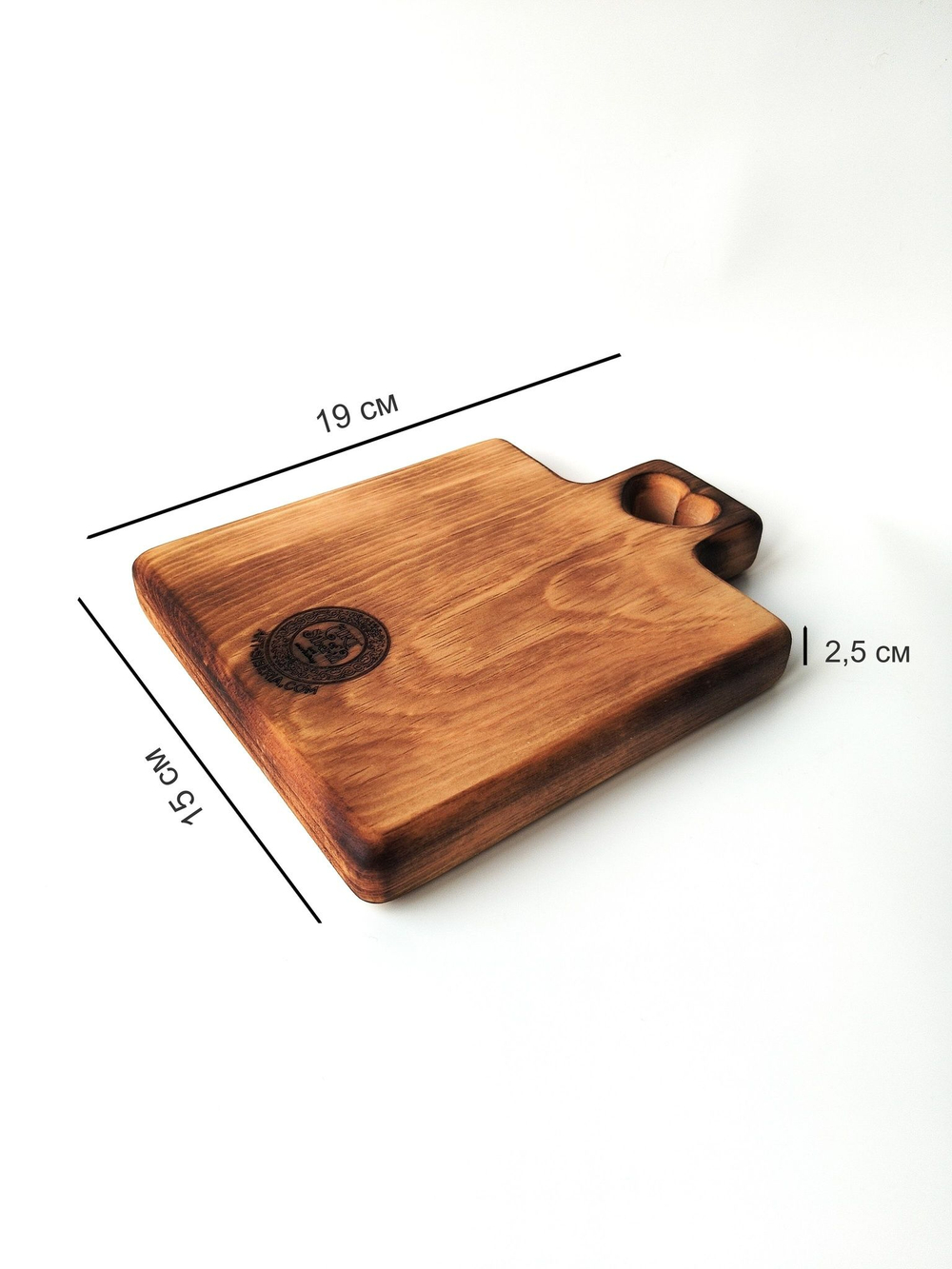 Доска деревянная разделочная