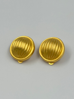 Клипсы матовые Givenchy