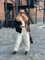 Пуховик зимний с мехом лисы огневки в длине 60см