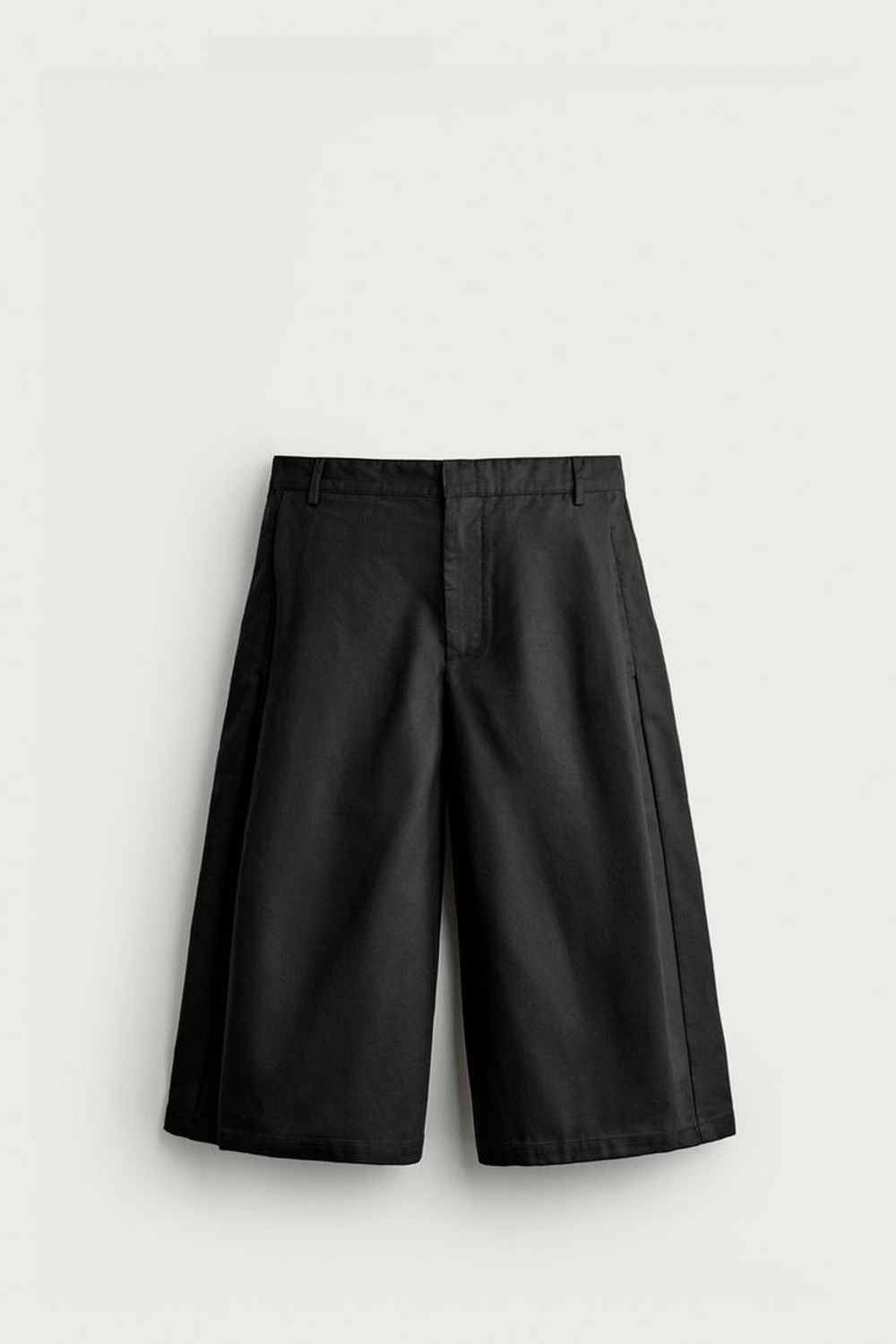 ZARA БРЮКИ-КЮЛОТЫ RELAXED FIT СО СКЛАДКАМИ, ЧЕРНЫЙ