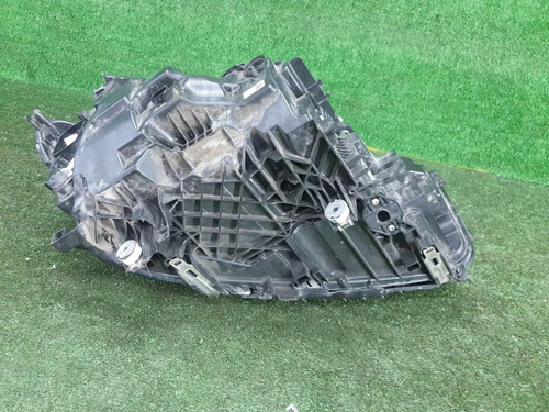 Фара левая BMW 7er G11 G12 (2019-2022) LED