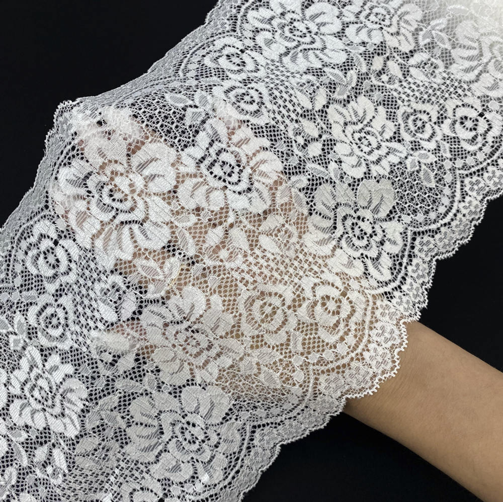 Кружево эластичное белое 18 см