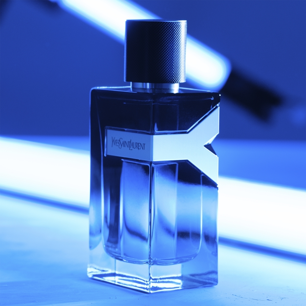 Yves Saint Laurent Y Многоразовый флакон Eau de Parfum для мужчин