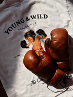 Футболка Young & Wild молочная