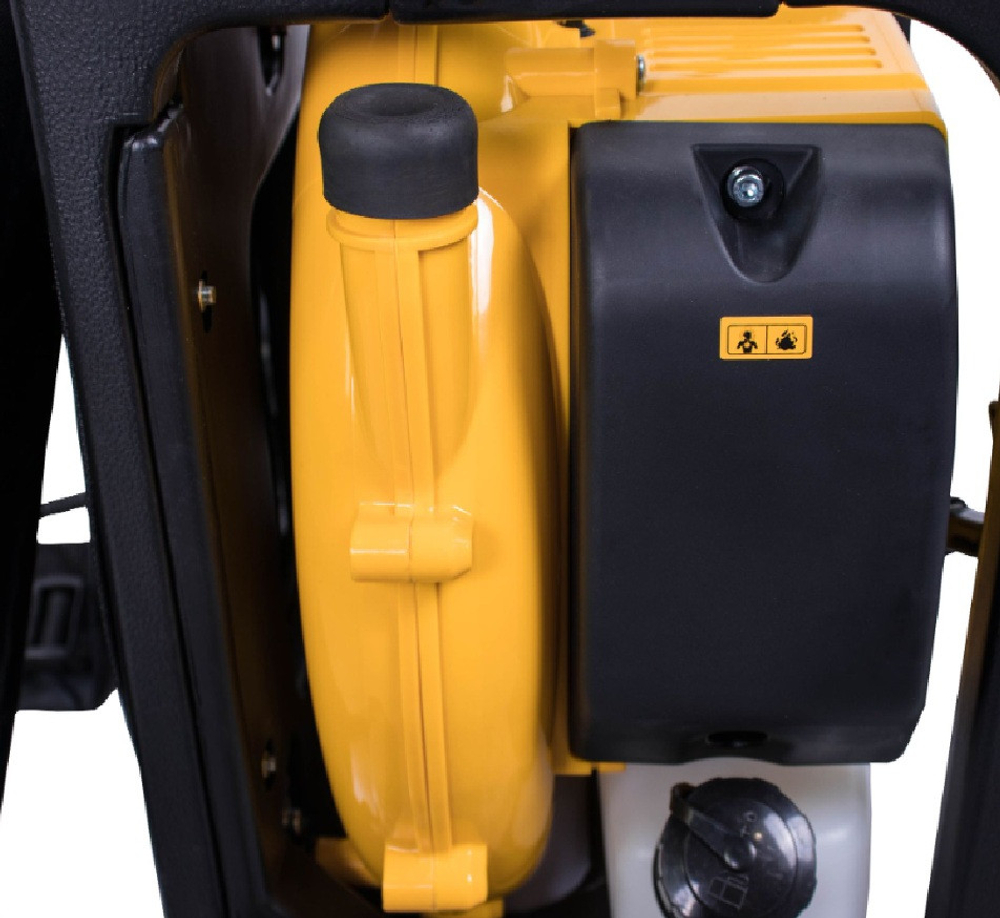 Воздуходувка бензиновая Champion GBR357