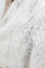 Оренбургский пуховый платок-паутинка А120-01 белый отбеленный