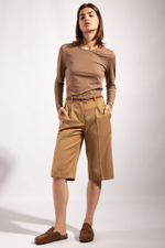 Бермуды женские 40106