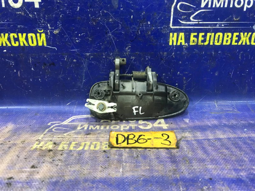 Ручка двери передней левой внешняя Honda INTEGRA 2000