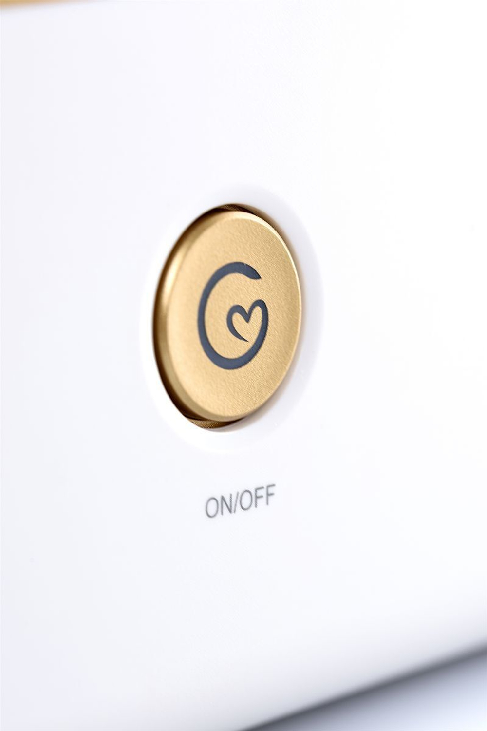 Контейнер для обработки Rosa Rugosa Security Knight Q3 (Цвет: белый с золотистым)