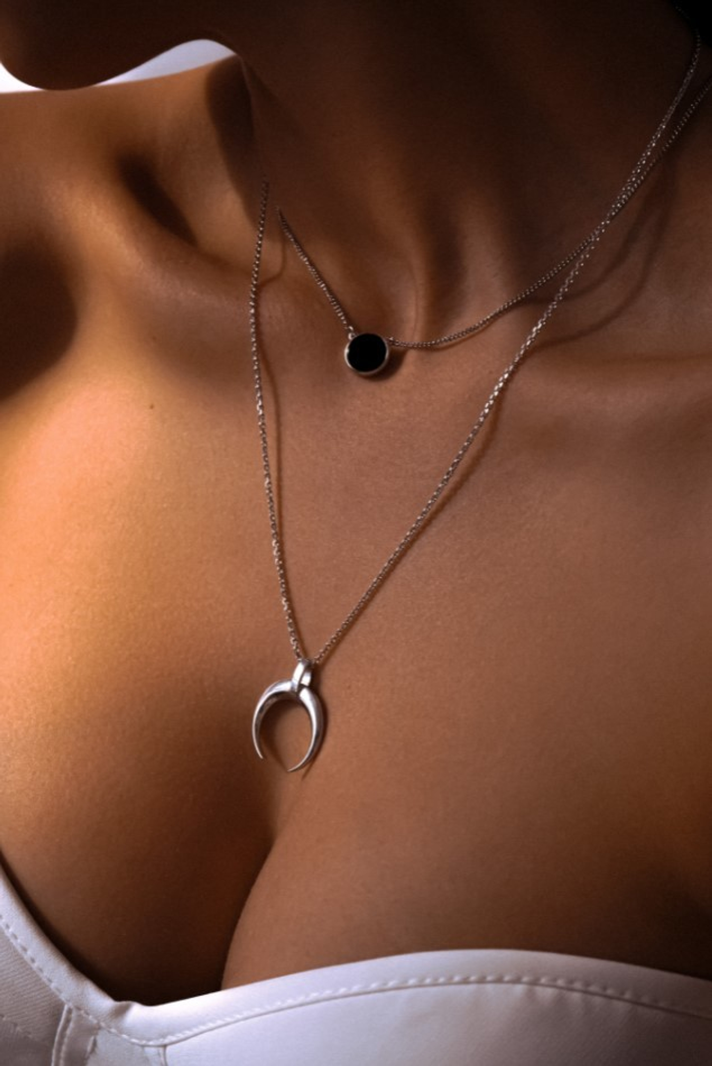 Колье-чокер Black с черным ониксом