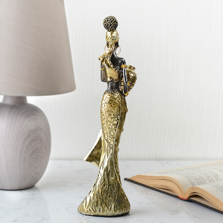 Статуэтка Африканка с кувшином в золотистом платье, блестки, зеркала 9x5x29 см