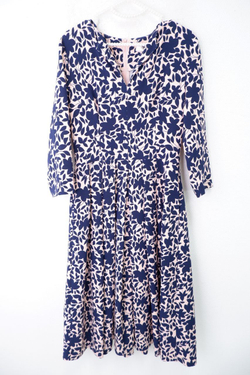 Платье красивое 44 размер