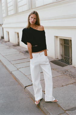 ZARA ТРИКОТАЖНЫЙ ТОП С ПОЯСОМ, ЧЕРНЫЙ