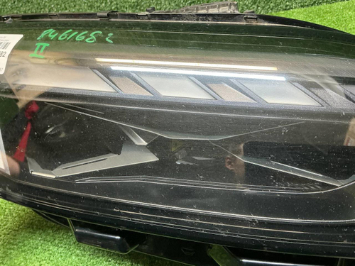 Фара правая Audi A5 2 8W (2019-2025) Laser