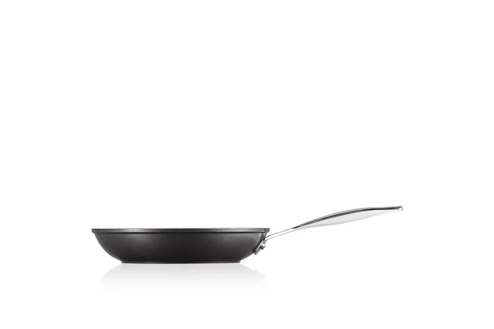 Le Creuset Сковорода PRO с антипригарным покрытием, алюминий, 22 см