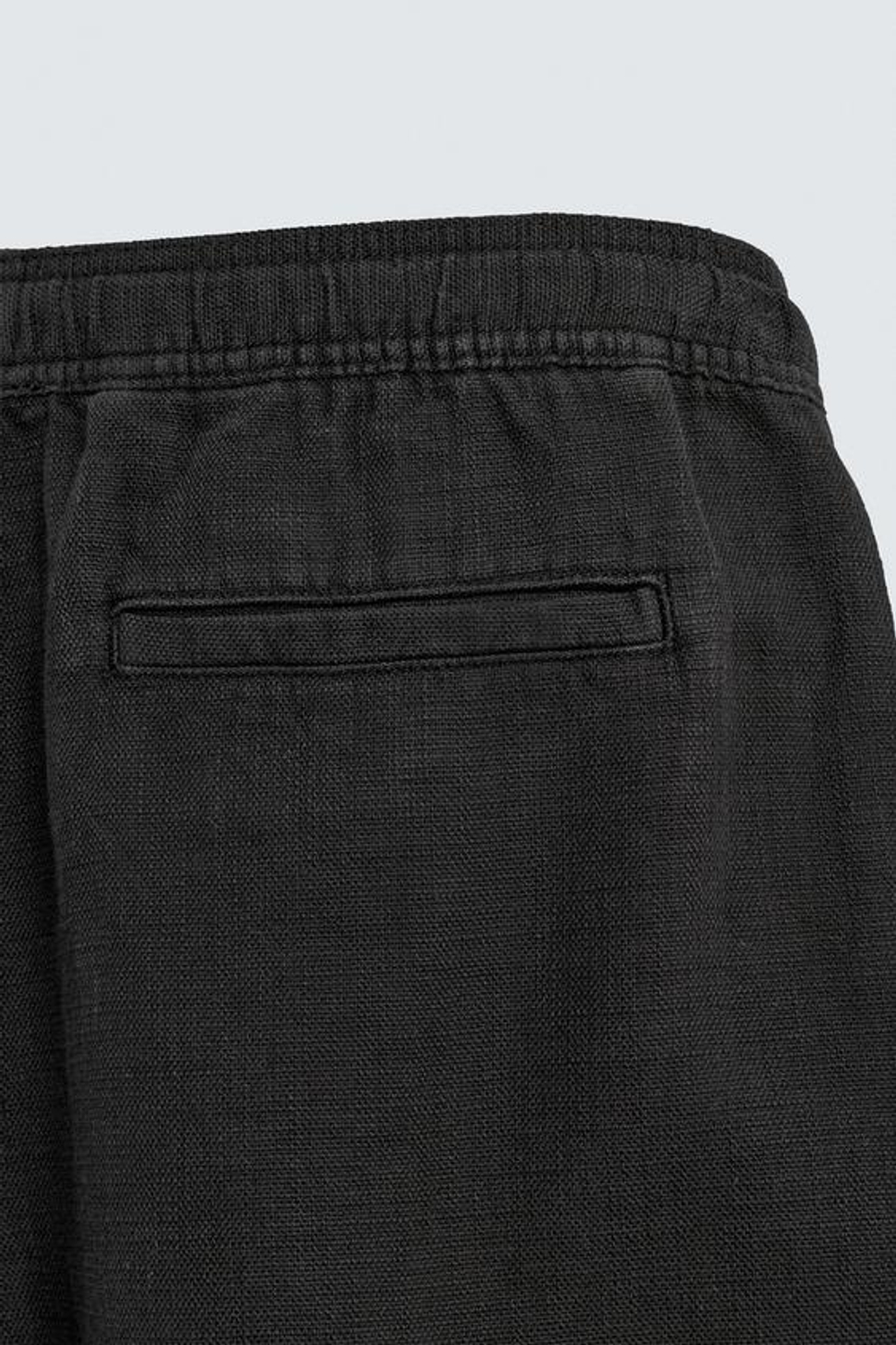 ZARA ШОРТЫ КЛАССИЧЕСКОГО КРОЯ ИЗ РЕЛЬЕФНОЙ ТКАНИ, ЧЕРНЫЙ