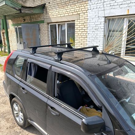 Багажник Интер Спектр на крышу Nissan X-Trail T30, T31 (Без фонарей) в штатные места чёрнве крыловидные дуги 120 см.