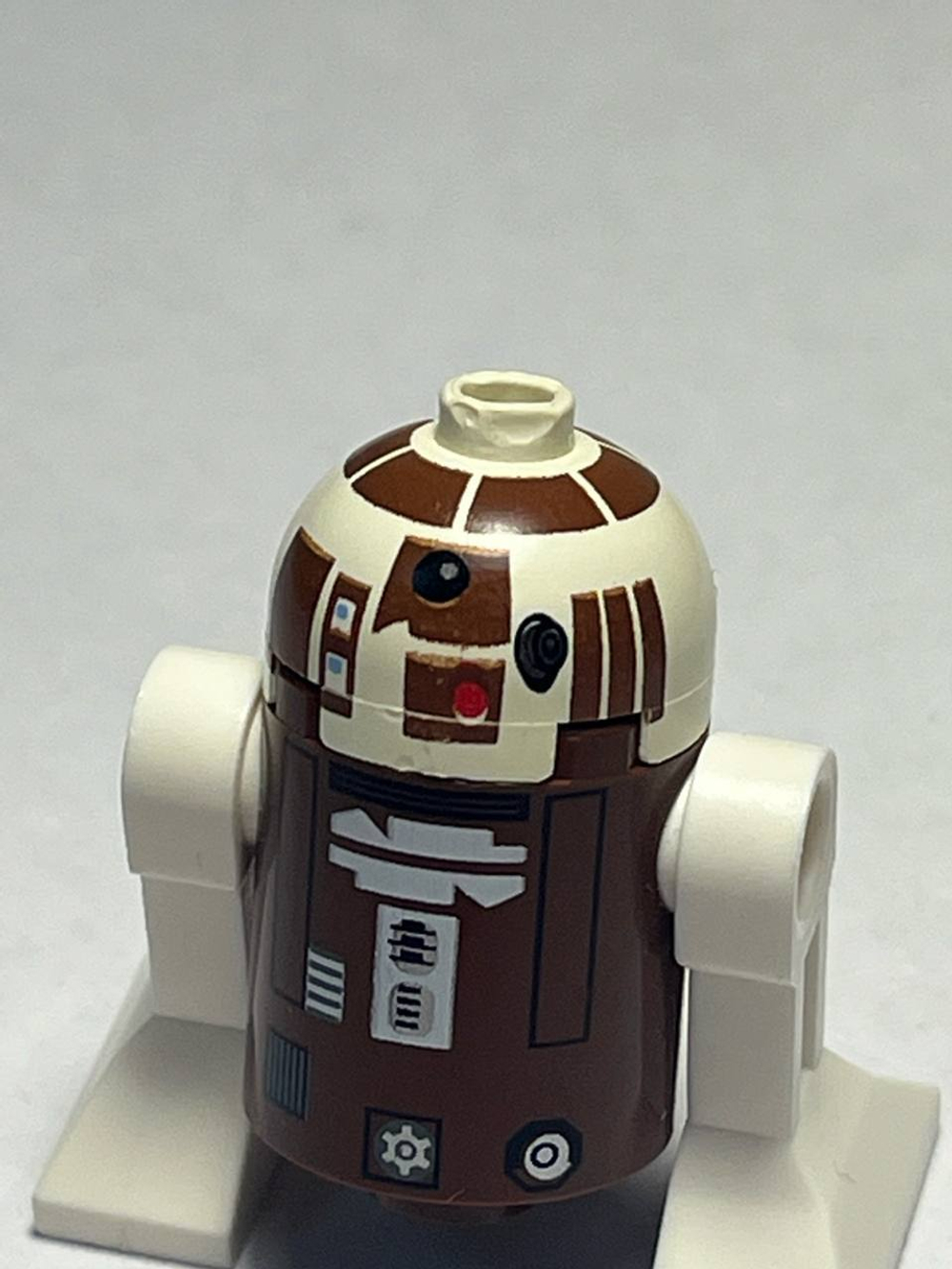 USED Дроид-астромеханик R7-D4 sw0119