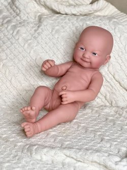 Кукла виниловая 35см в пакете (JX-293A4)