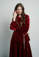 Рубашка на запах из бархата, "Вишневый пунш"