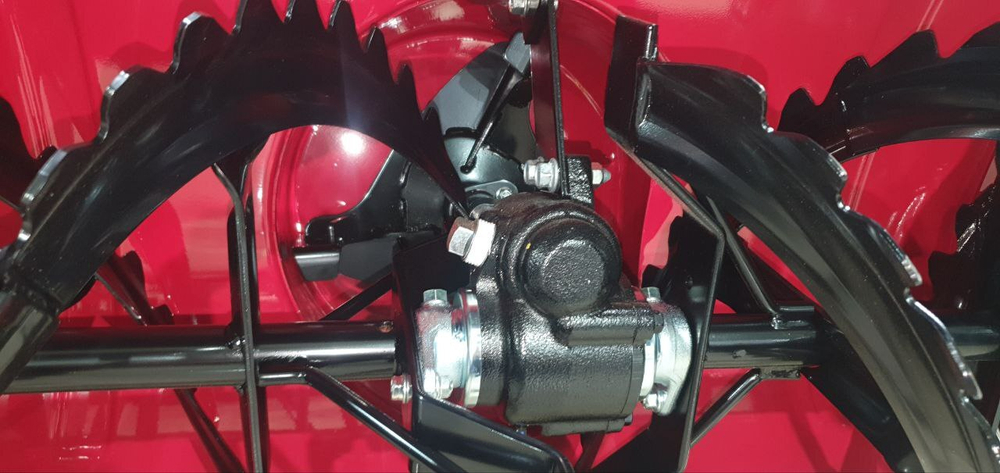 Снегоуборщик Honda HSM 1390 IK2 ETDR