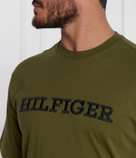 Футболка MONOTYPE EMBRO Tommy Hilfiger - хаки(MW0MW32619)