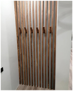 Рейки в прихожей из Сосны 40х40мм с откидными крючками