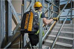 Рюкзак DEWALT DWST81690-1