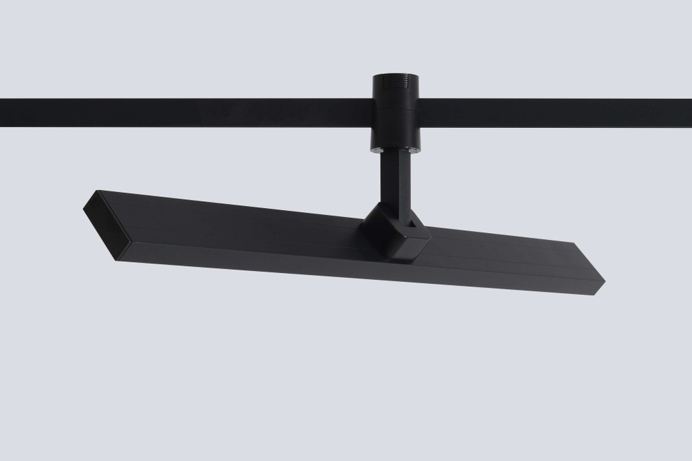 Светильник трековый для гибкой магнитной системы Crystal Lux CLT 0.37 001 18W BL SMART