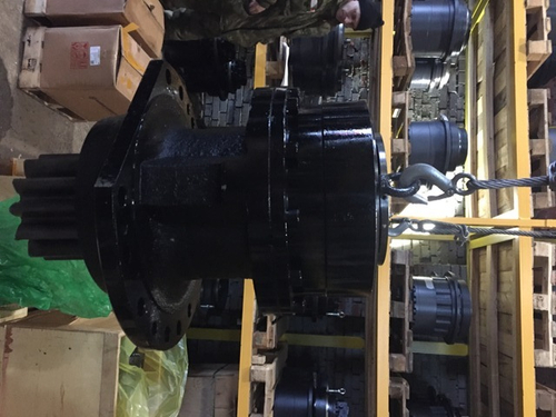 Редуктор поворота Hitachi ZX450-3