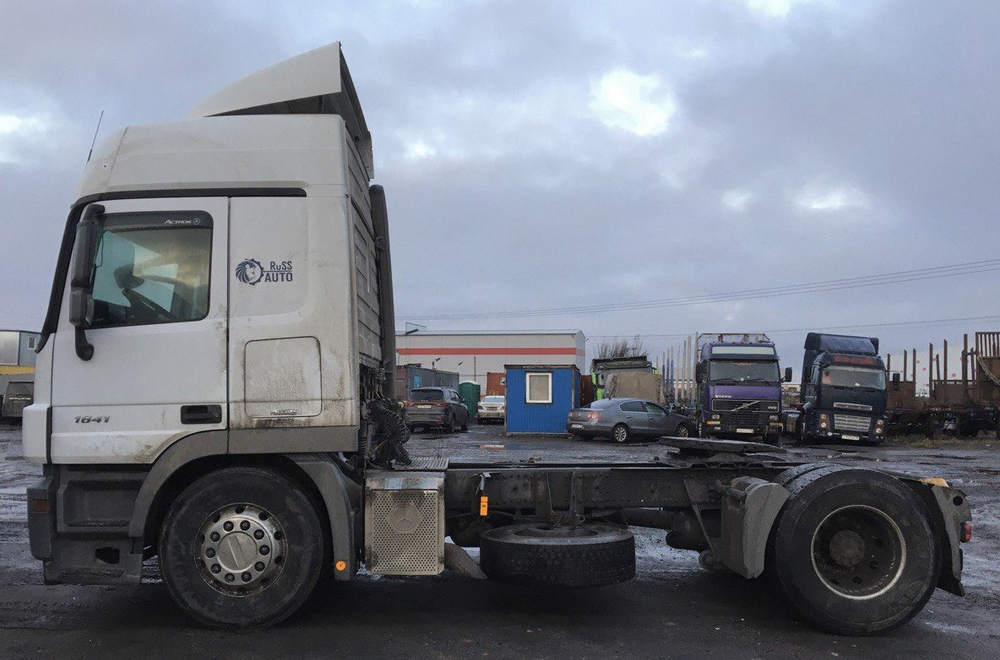 Mercedes-Benz ACTROS 4x2 Седельный тягач 1841 LS (Дизельный, 12 л, 408 л.с., АТ)