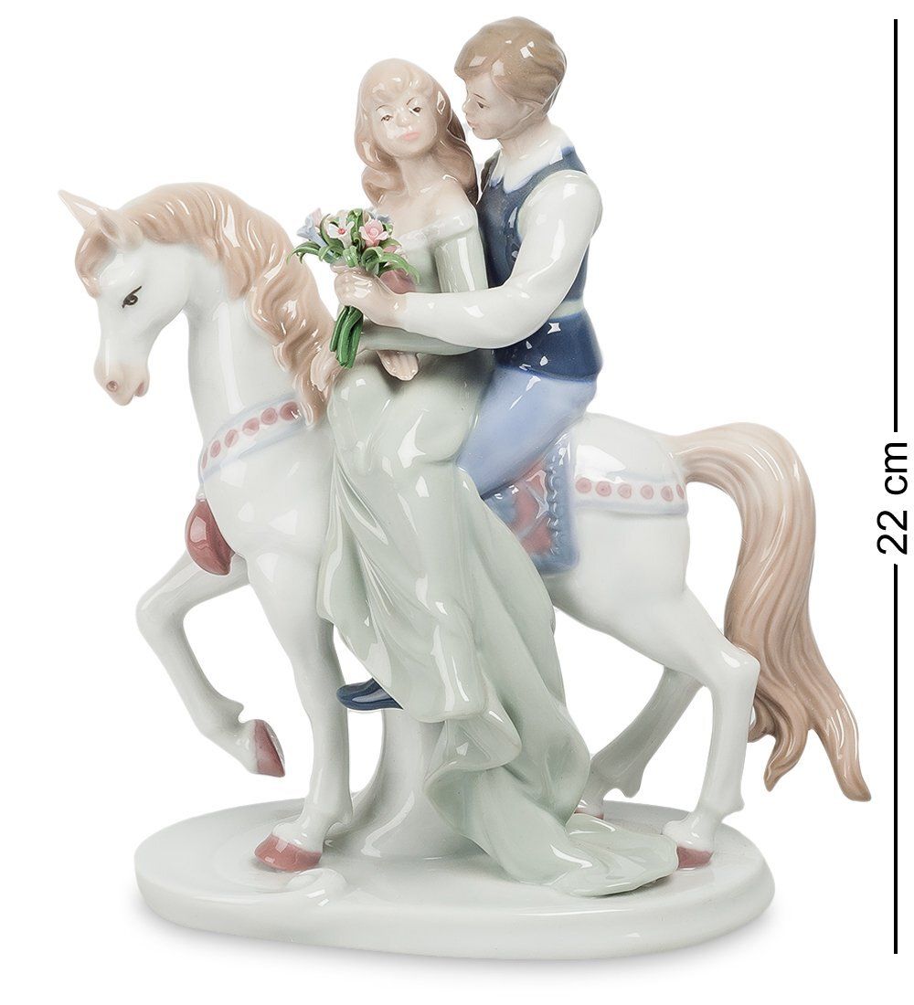 JP-15/49 Статуэтка пара «Конная прогулка» (Pavone)