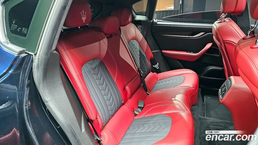 Maserati Levante 3.0 Дизель AWD GranLusso (05.2020)