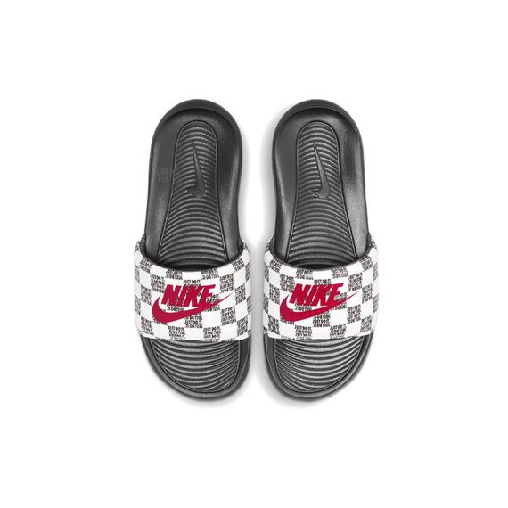 Nike Victori One 'Black White Red'