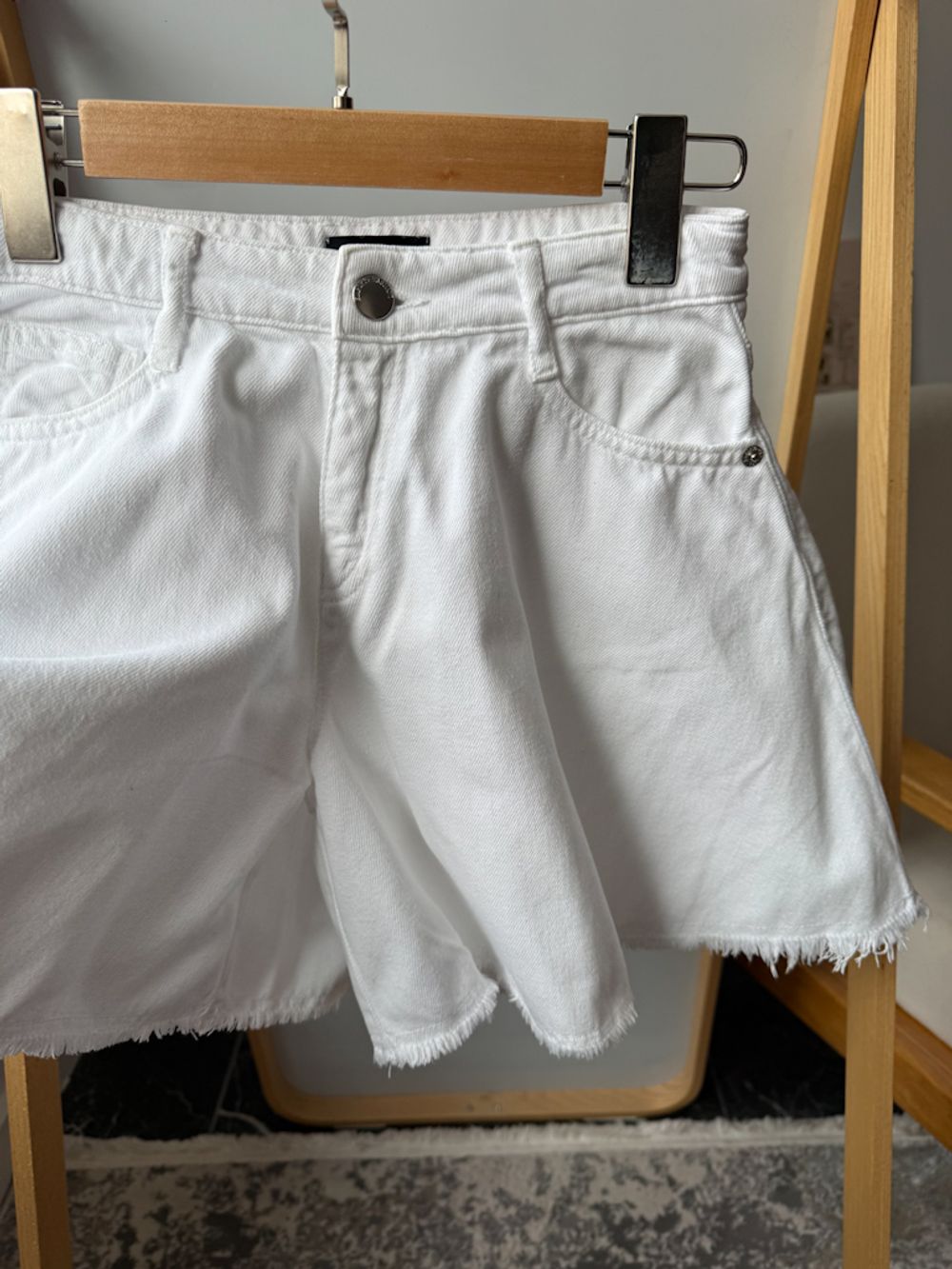 Шорты Emporio Armani, 140