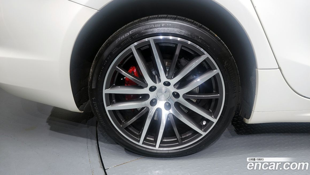Maserati Ghibli 3.0 Дизель GrandSport (12.2020)
