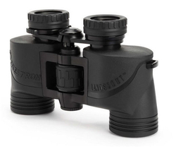 Бинокль Celestron LandScout 10x50