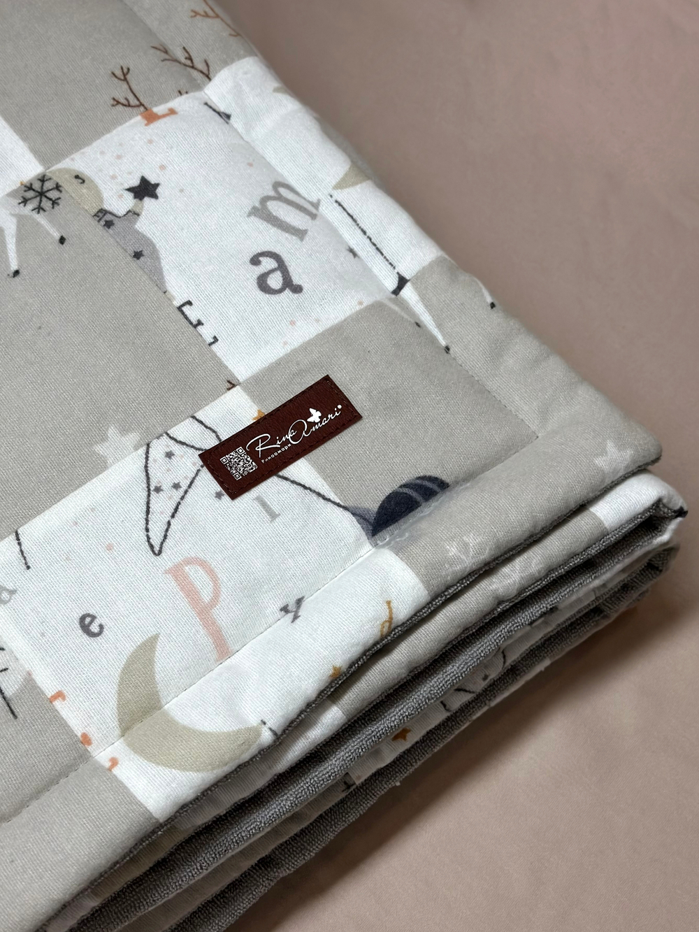 Одеяло непромокаемое Пэчворк RinaAmari Размер 100*100