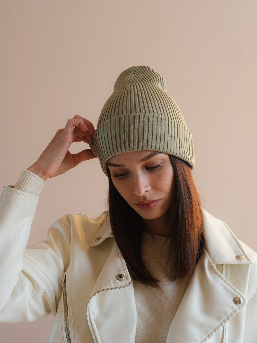 Шапка вязаная весенняя/осенняя МУЛА (Хакки)